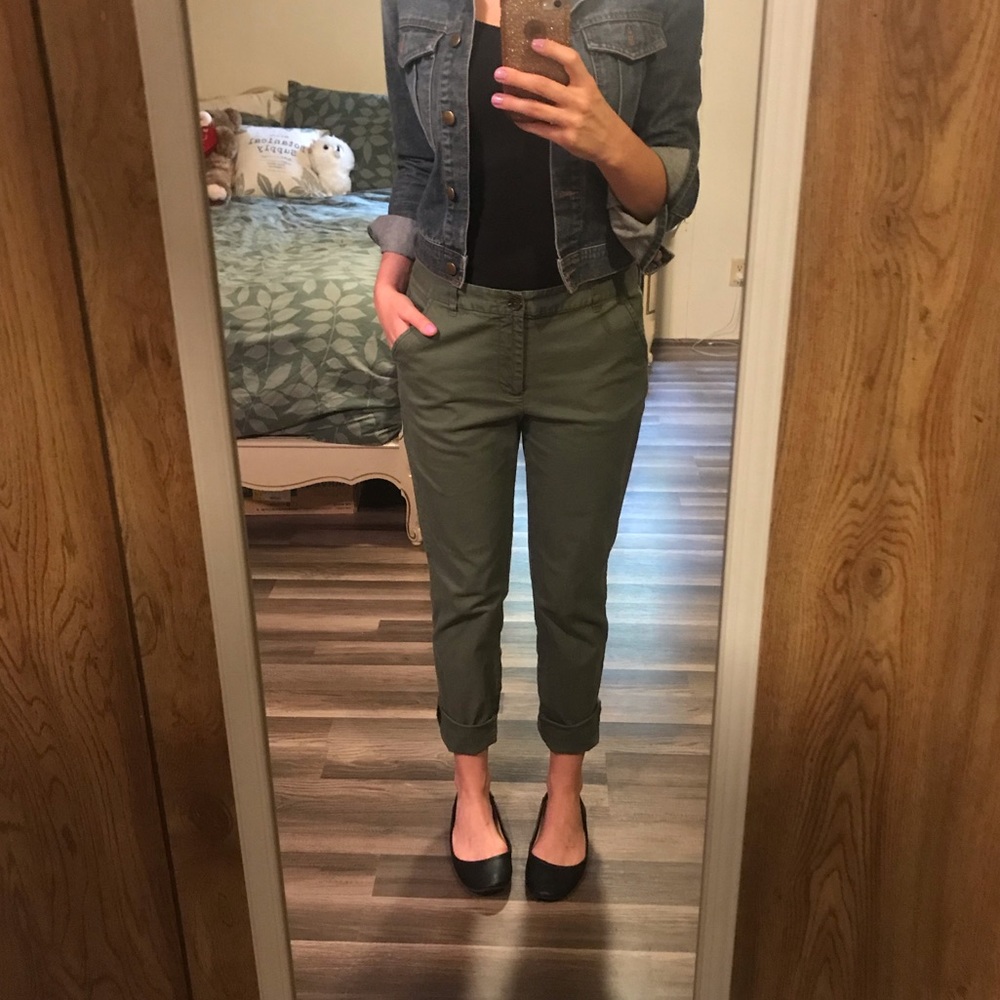 Forever 21 Olive Khaki Pants
